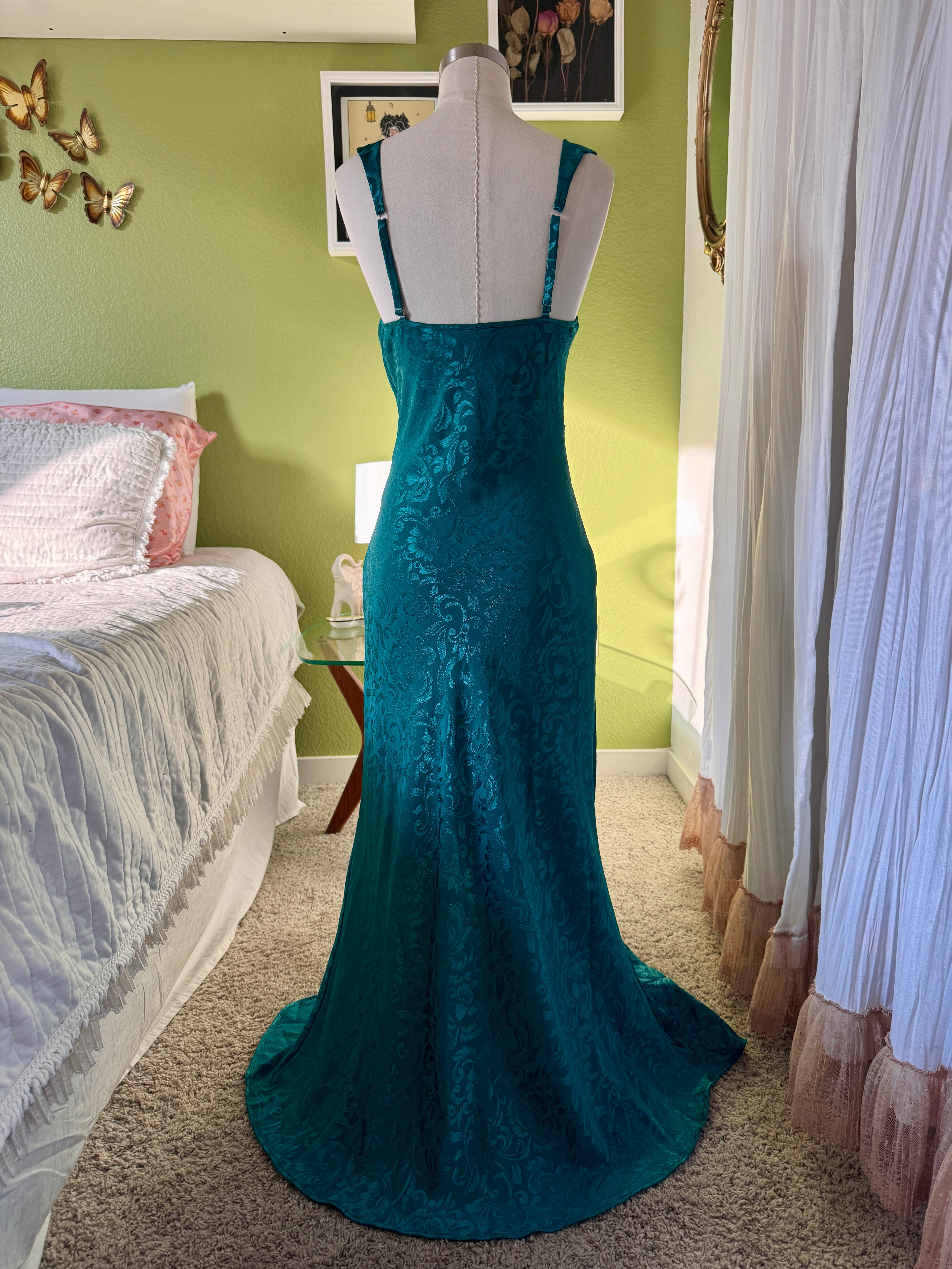 80s Emerald Green Victoria’s Secret Jacquard Beaded Lace Mermaid Slip Dress