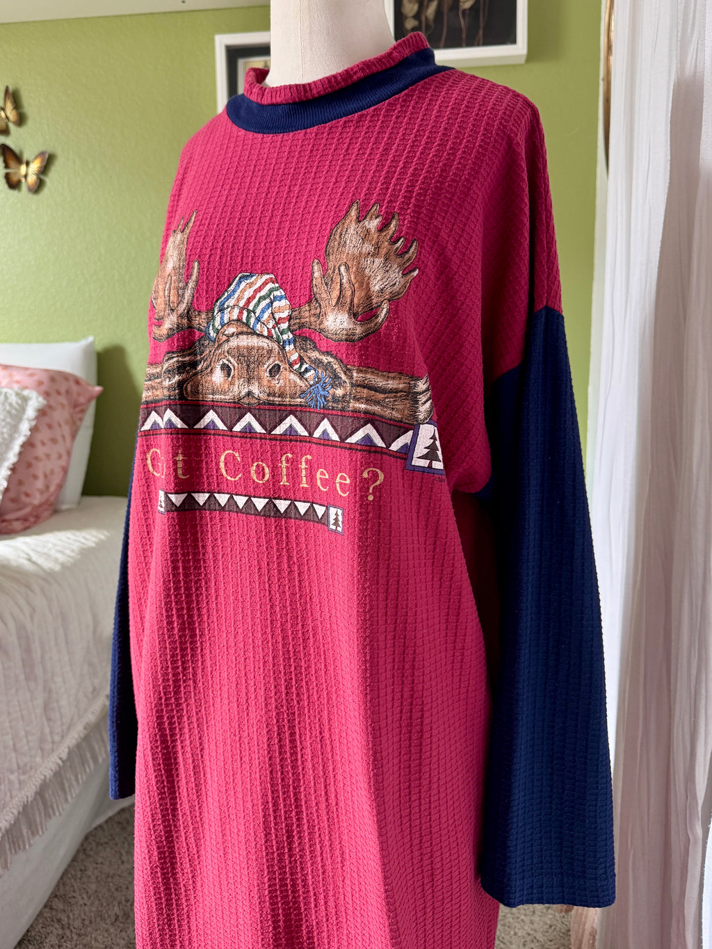 80s Red & Navy 'Got Coffee’ Moose Waffled Raglan Sleep Tee Dress