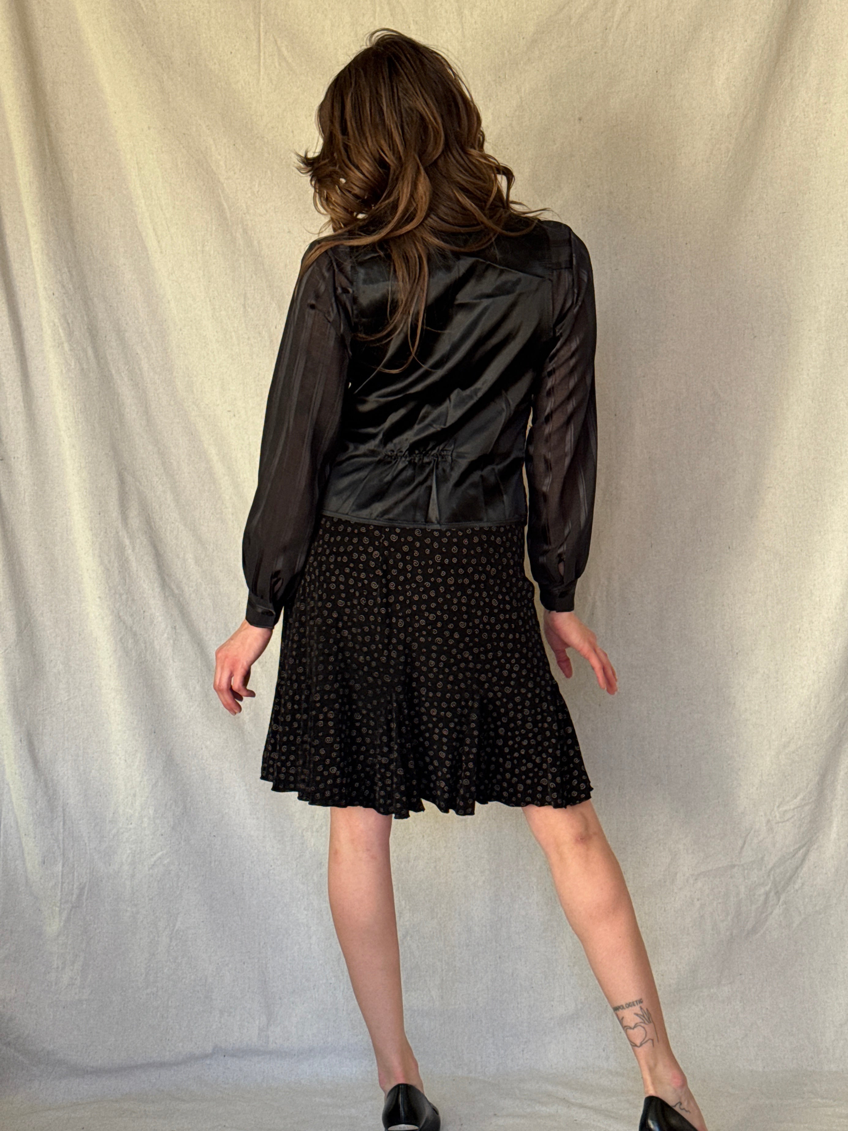 90s Black Swirl Print Midi Skirt