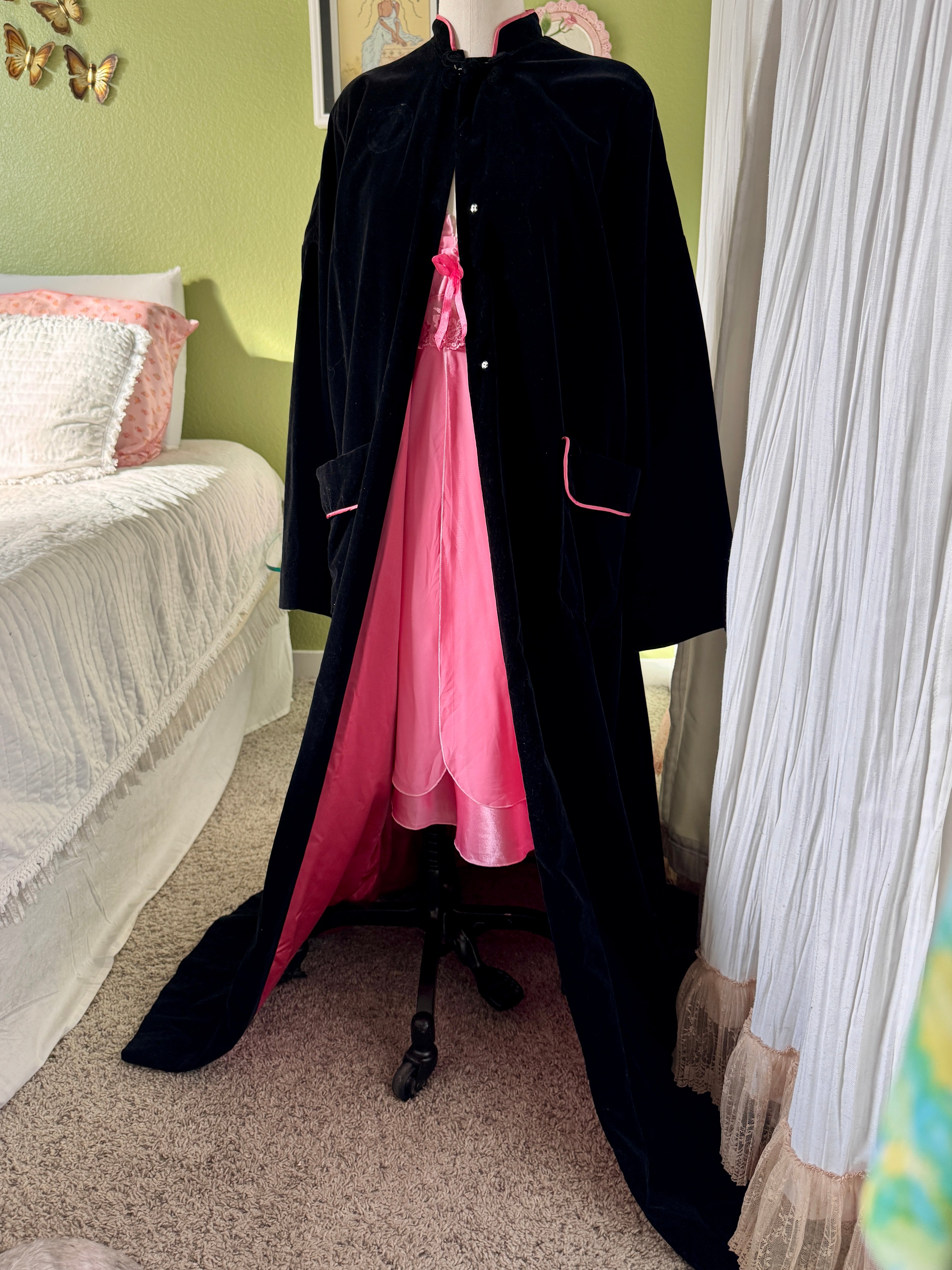 50s Black Velvet Pink Lined Smoking Jacket Duster Coat