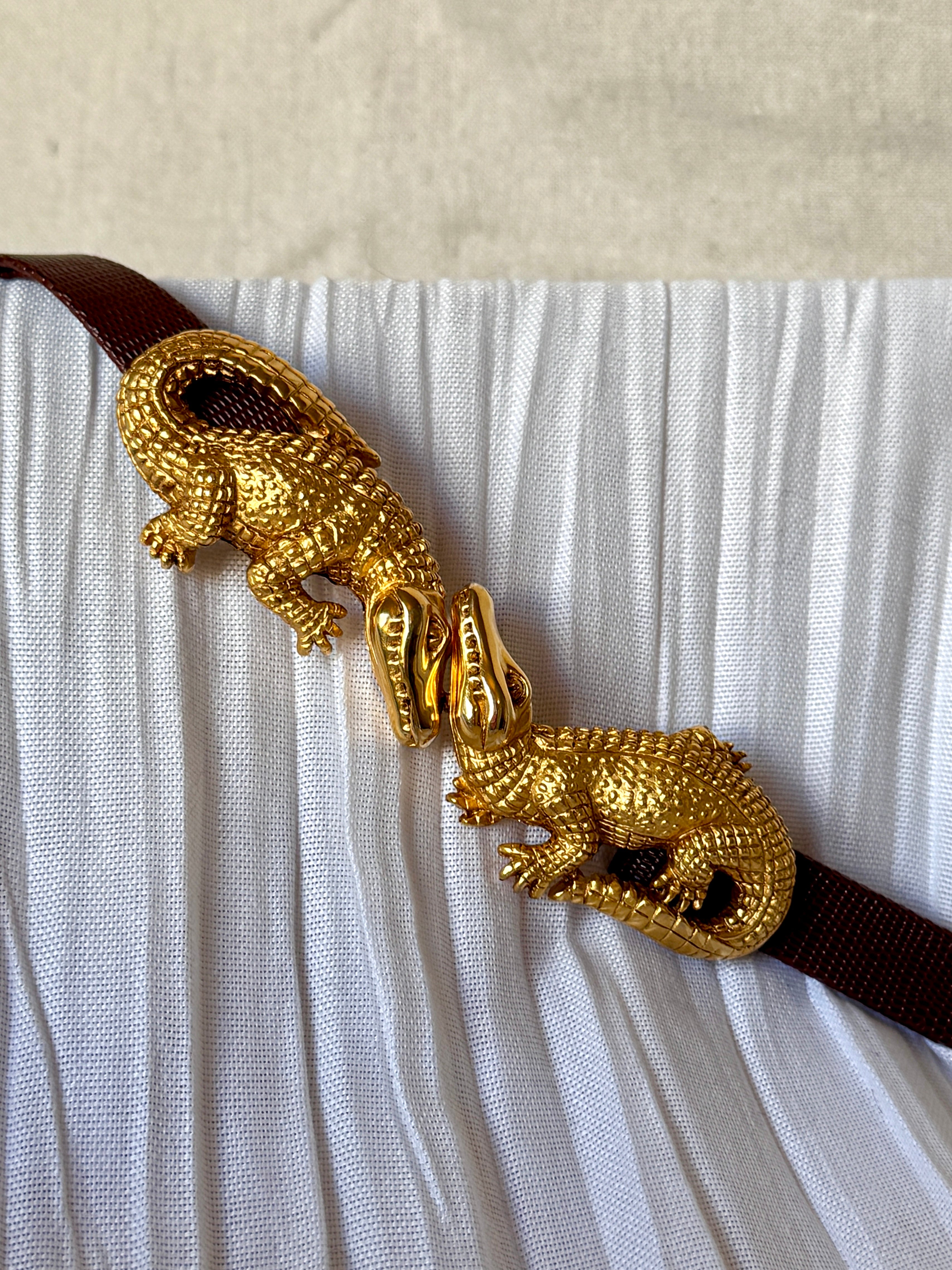 90s Gold Doreen Ryan Alligator Clasp Belt
