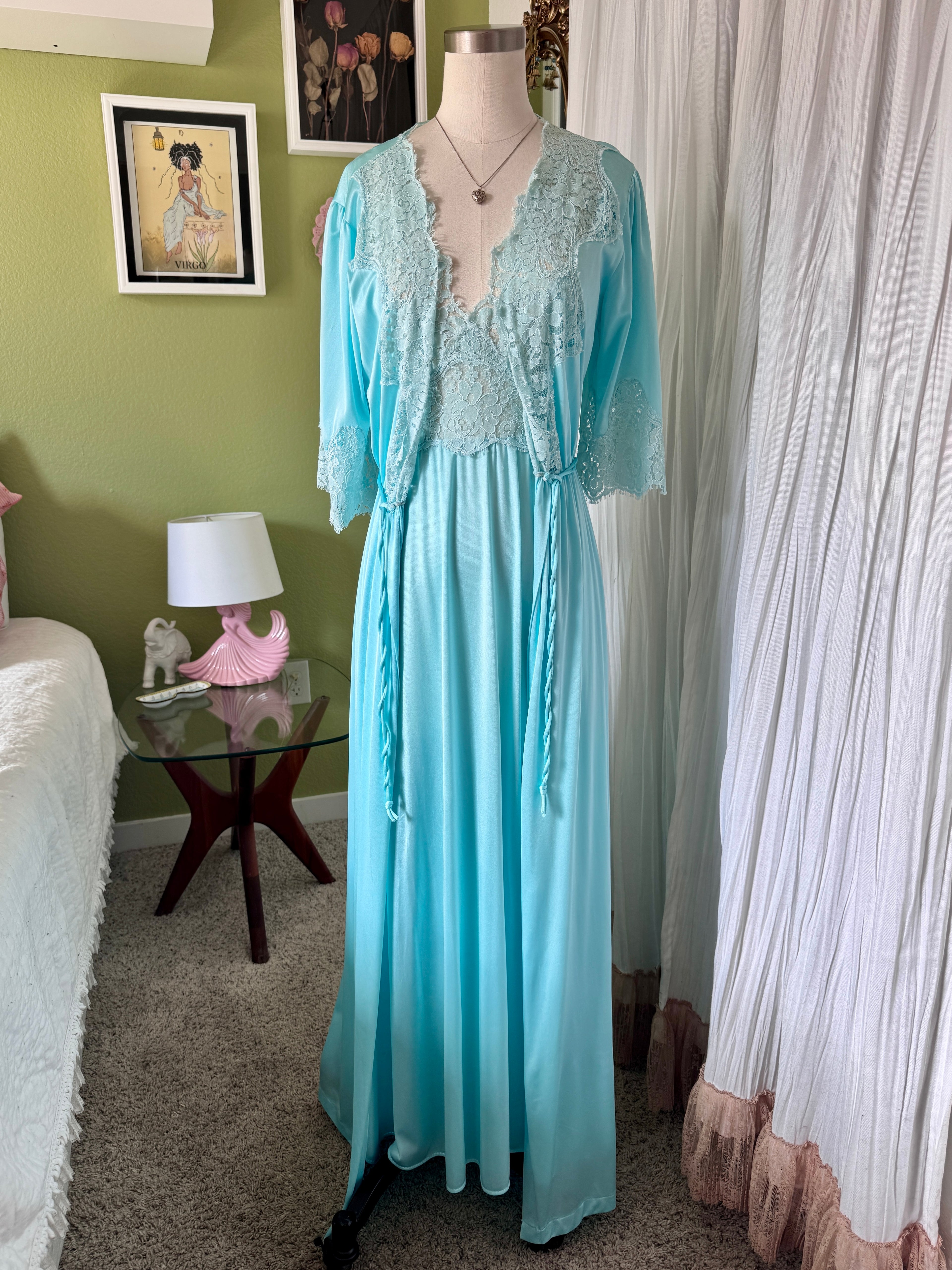 70s Turquoise Blue Nylon Neglige & Peignoir Set