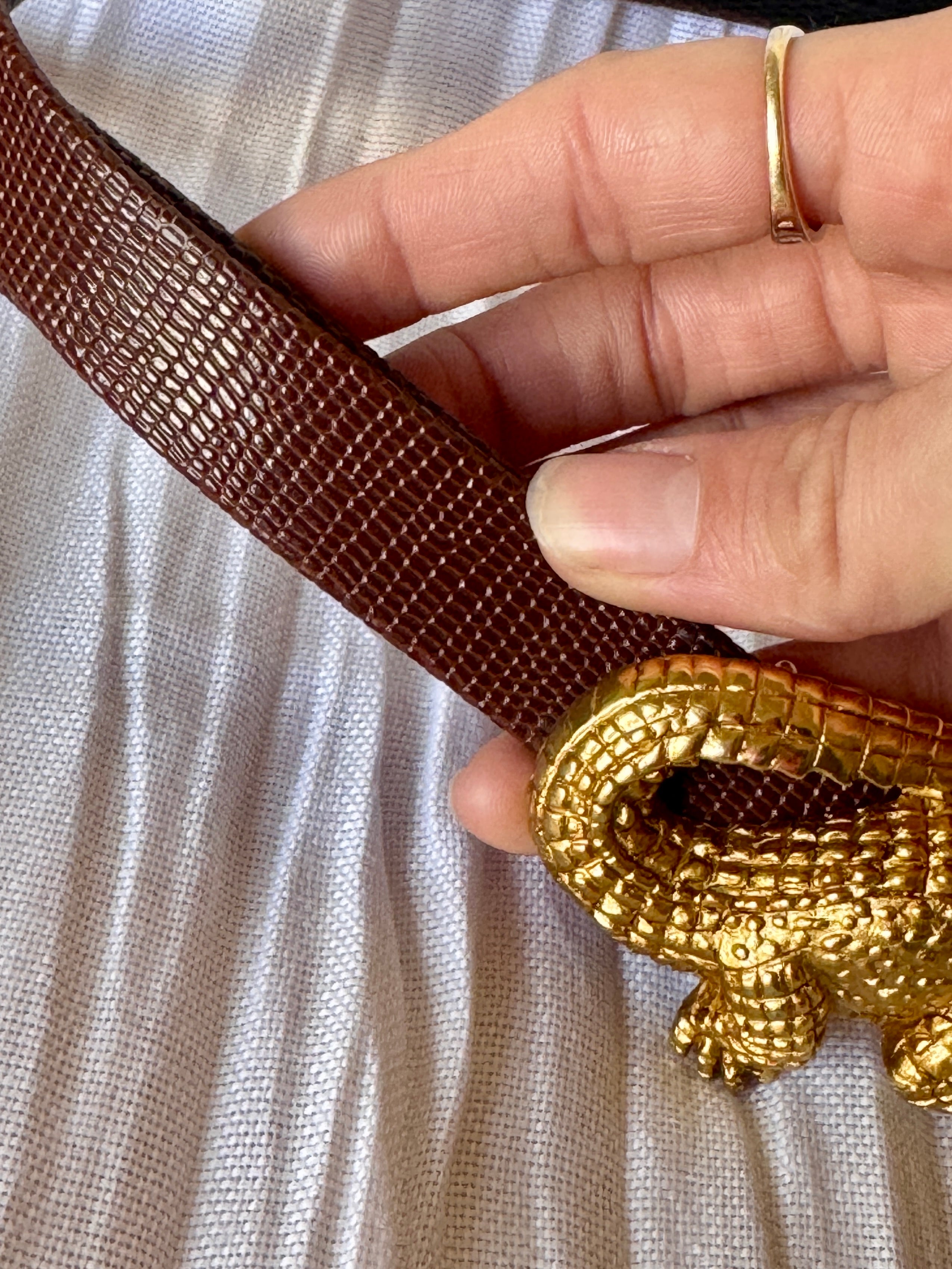 90s Gold Doreen Ryan Alligator Clasp Belt