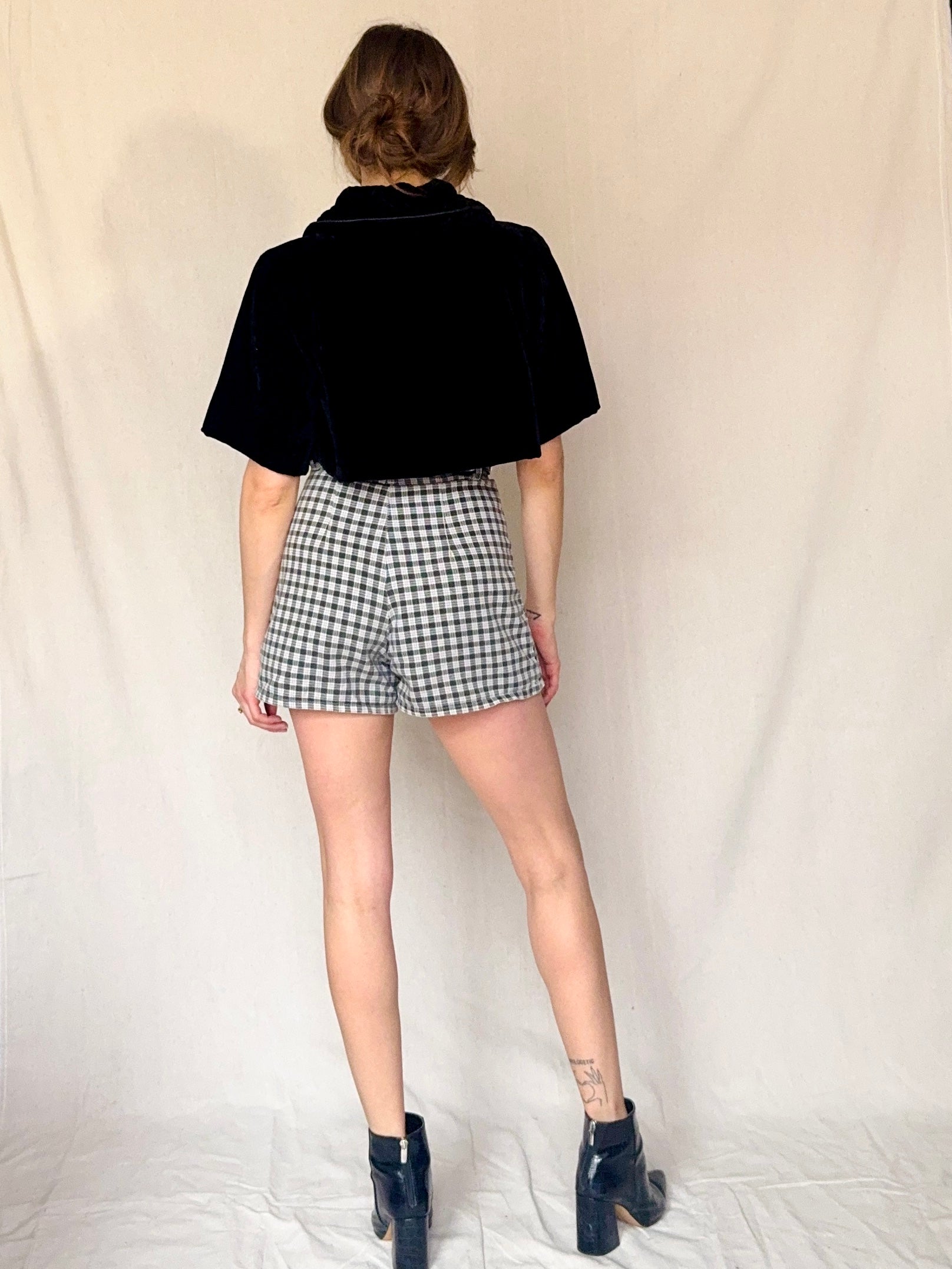 90s Black Velvet Bed Jacket