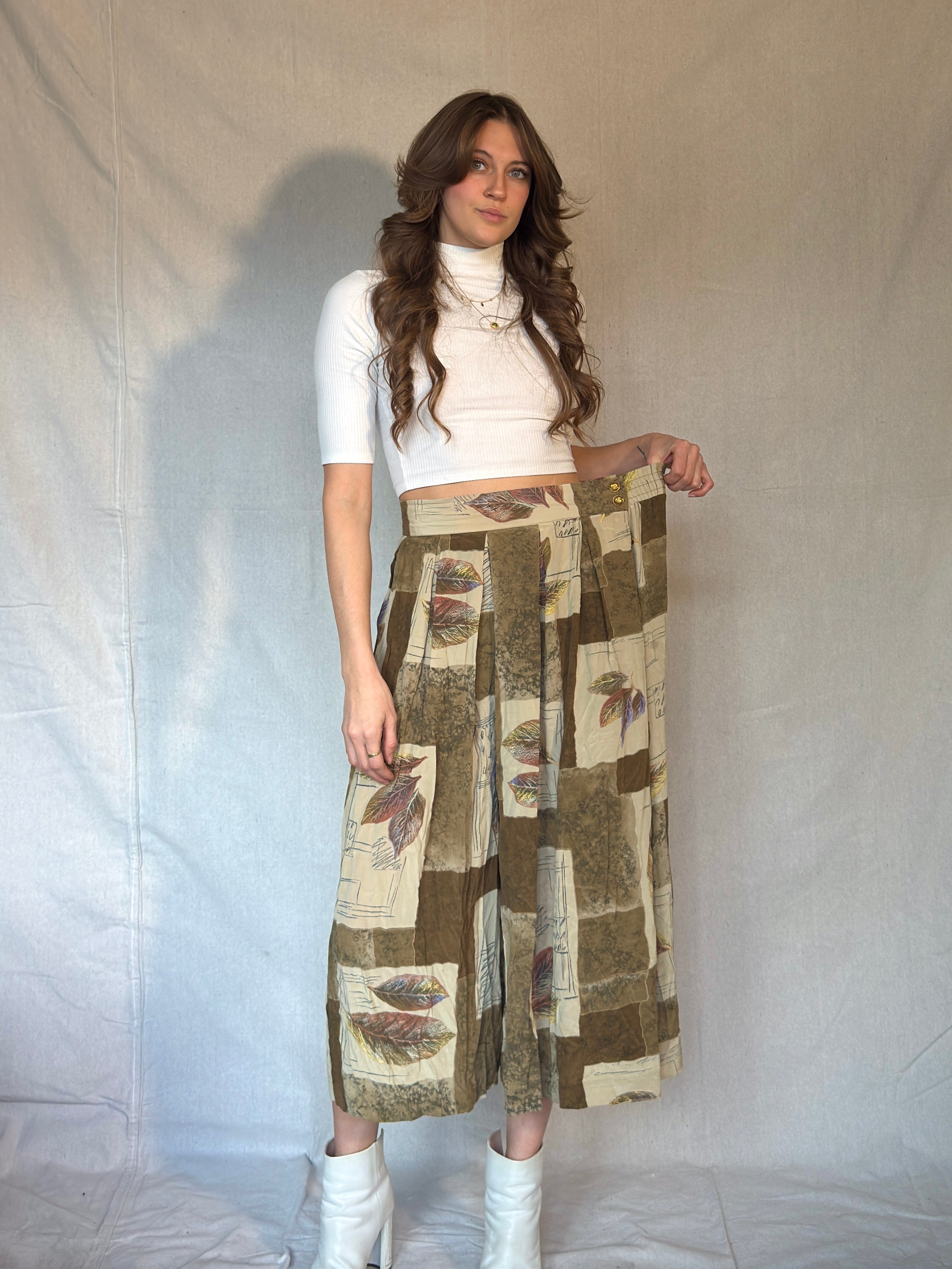 80s Muted Green Leaf Wide Leg Pants