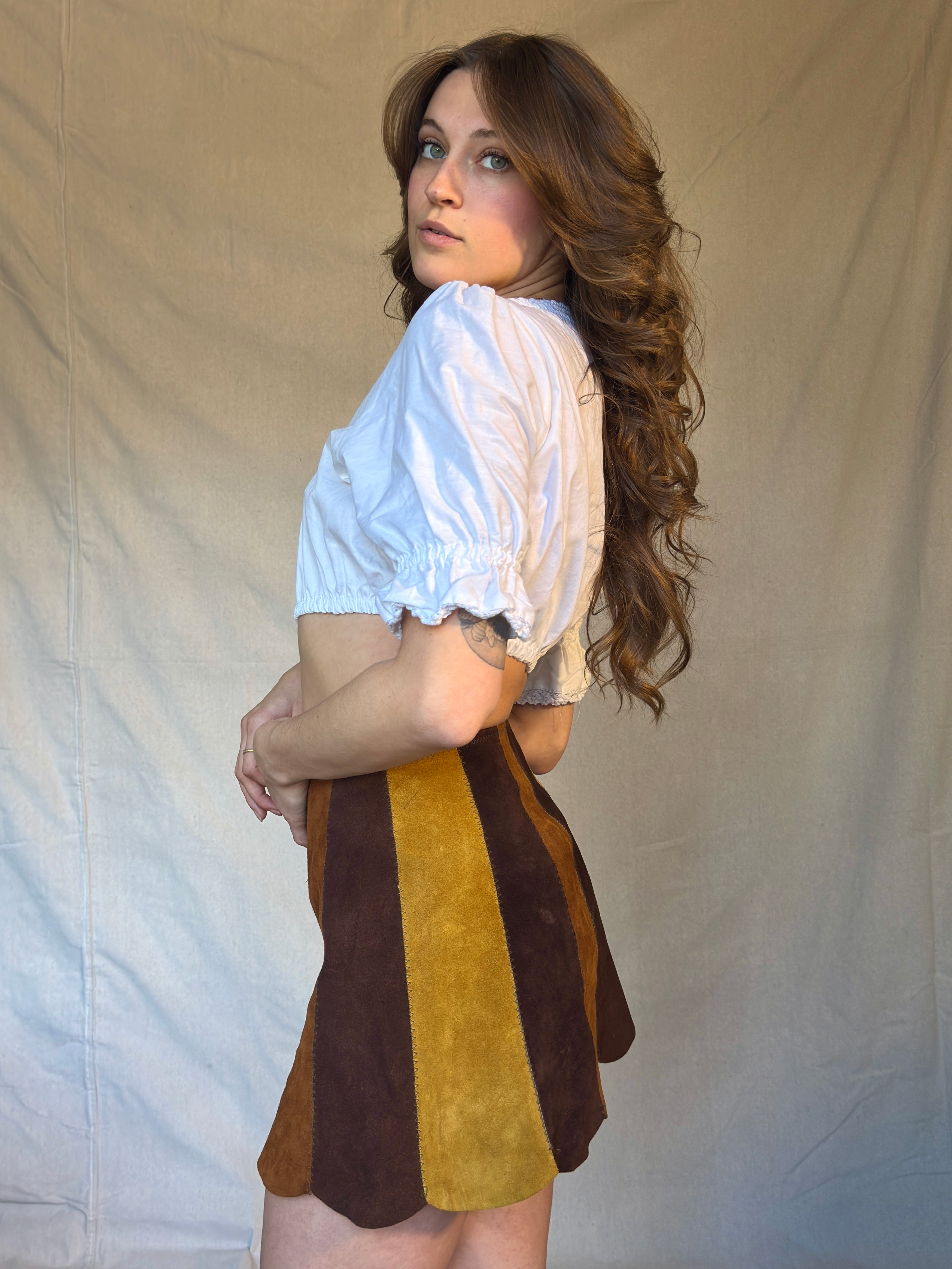 70s Style White Dirndl Crop Top (Modern)