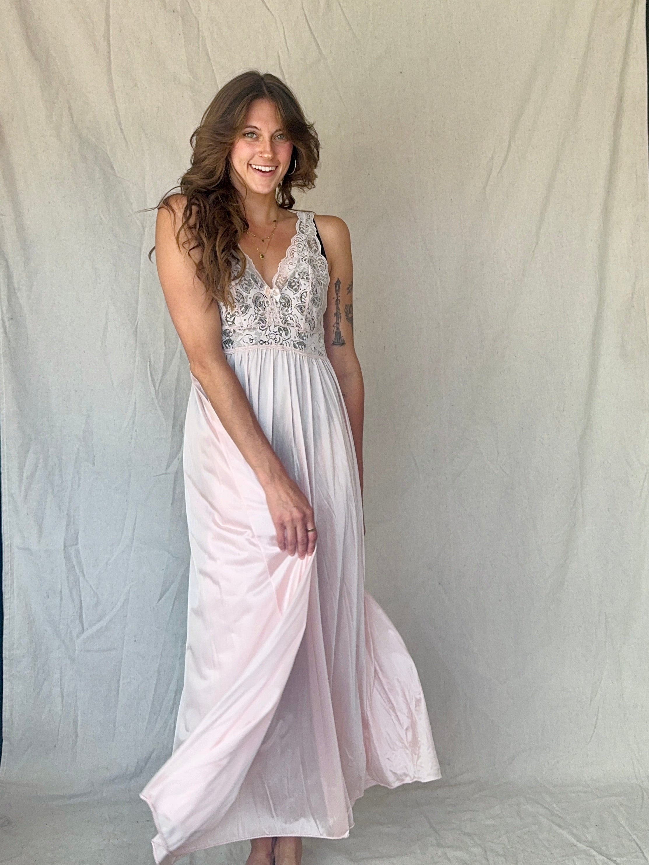 90s Baby Pink Nylon Lace Slip Dress – Soapbox Vintage
