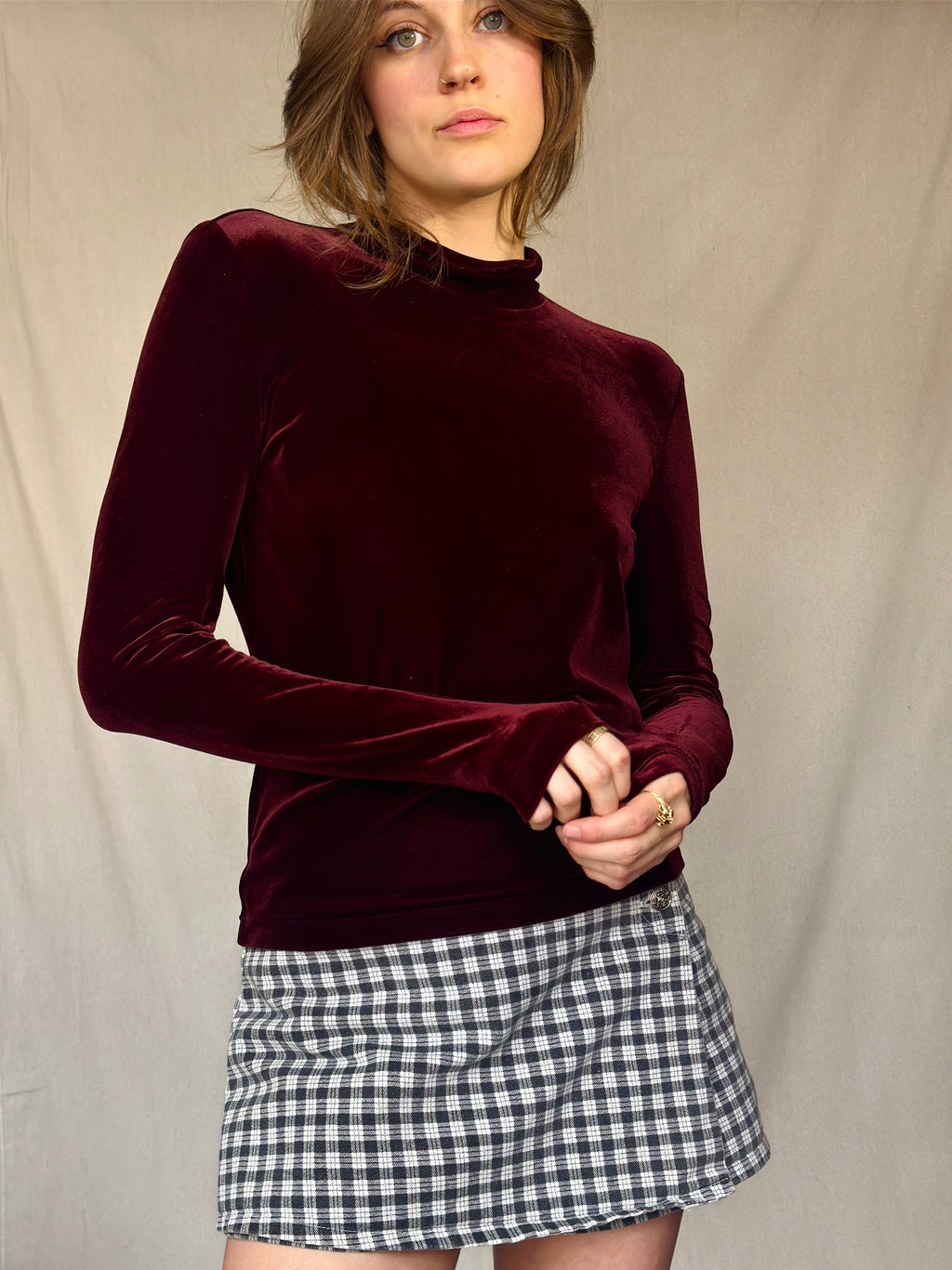 90s Velvet Wine Mock-neck Long Sleeve Top