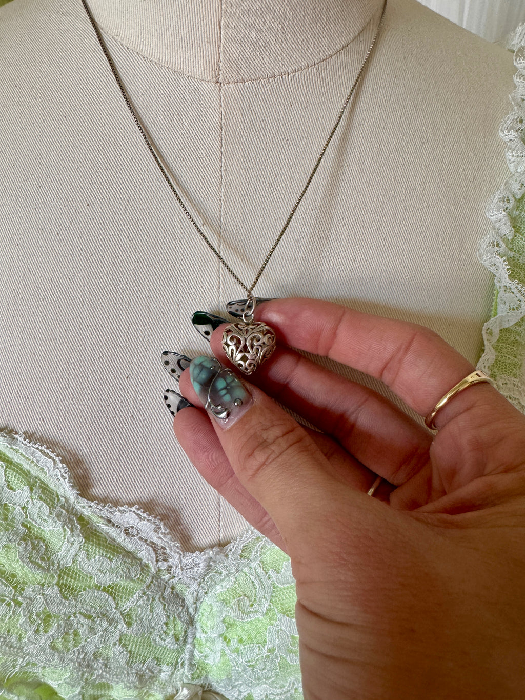Silver Intricate Open Heart Pendant Necklace