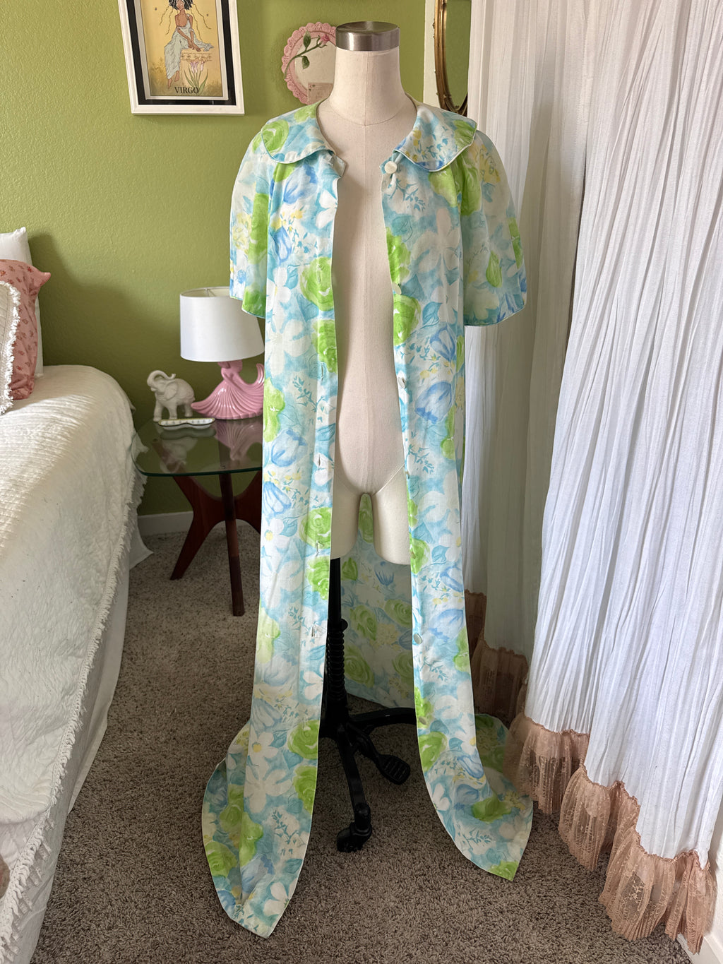 60s Floral Button Up Housecoat