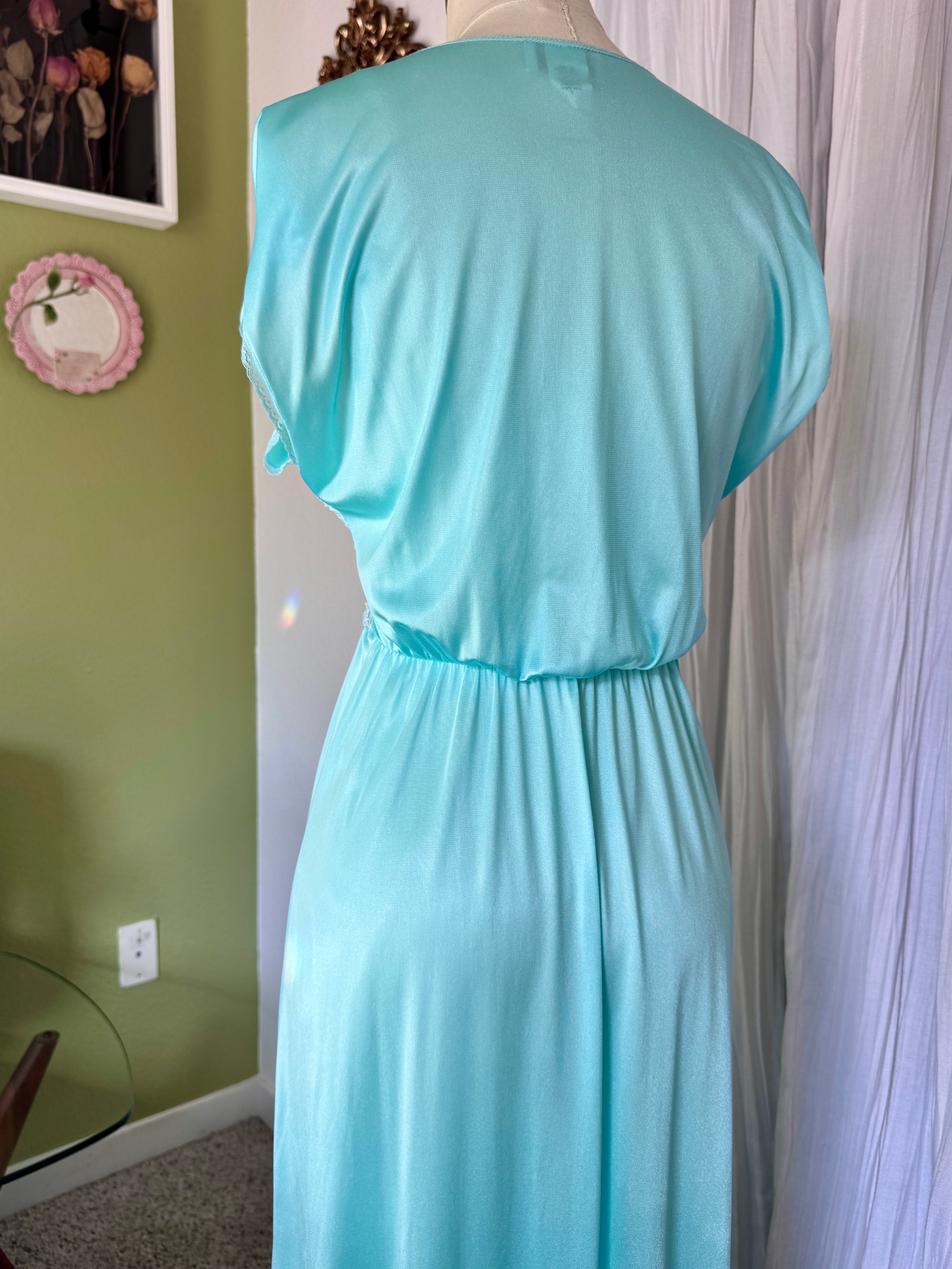 70s Turquoise Blue Nylon Neglige & Peignoir Set