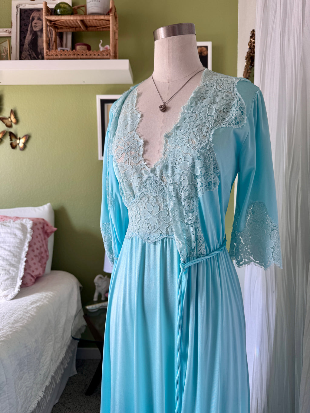 70s Turquoise Blue Nylon Neglige & Peignoir Set