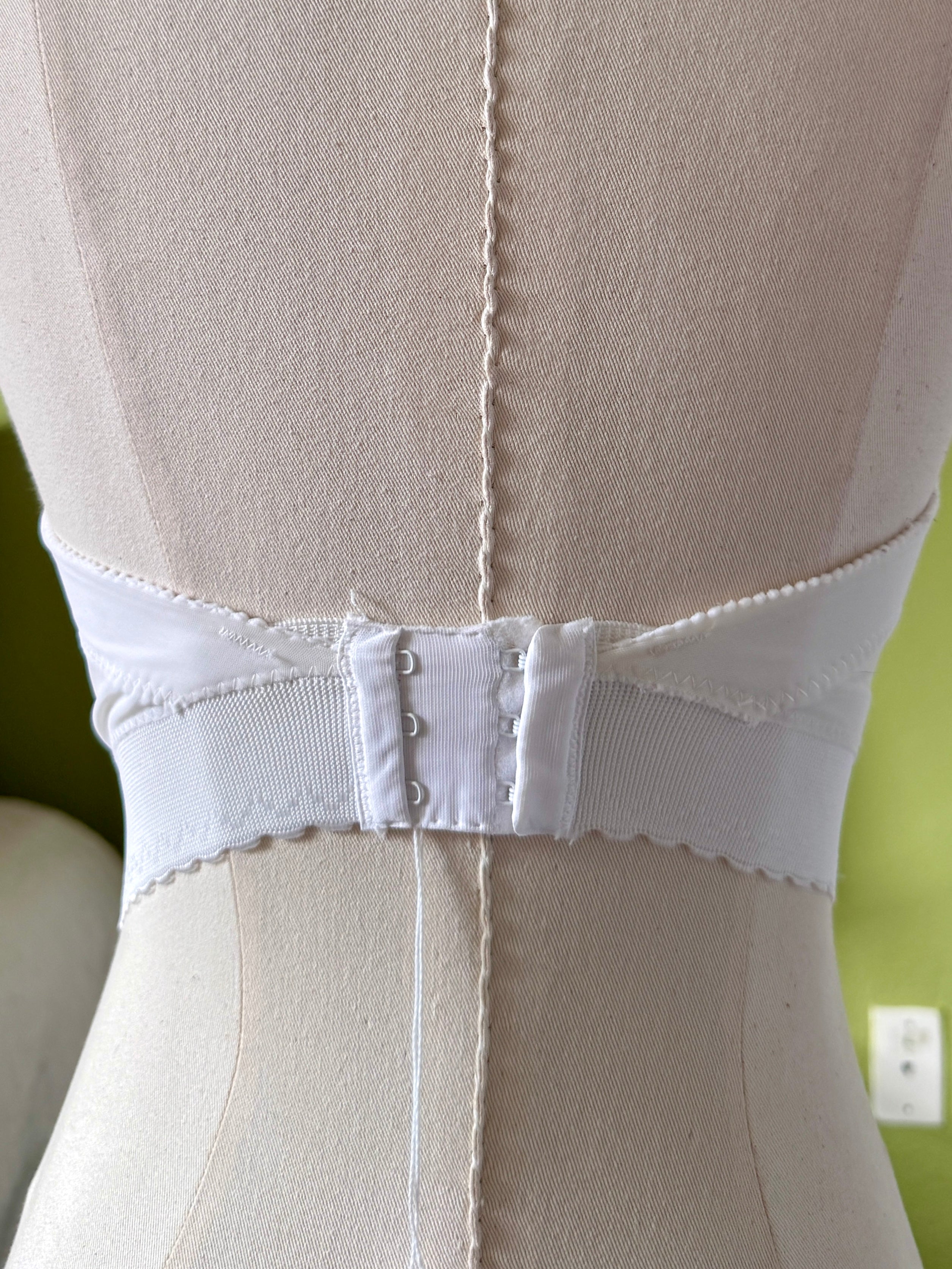 90s White Lace Victoria's Secret Bustier