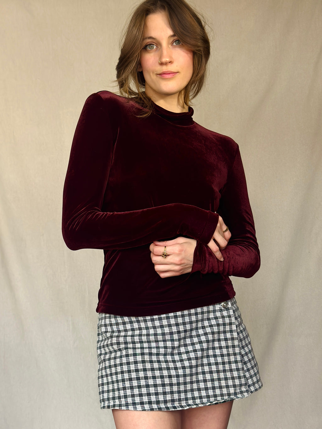 90s Velvet Wine Mock-neck Long Sleeve Top