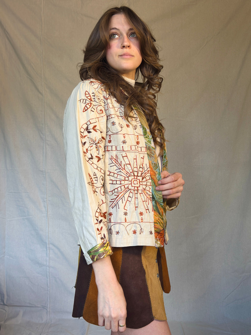 90s Light Brown Embroidered Jacket