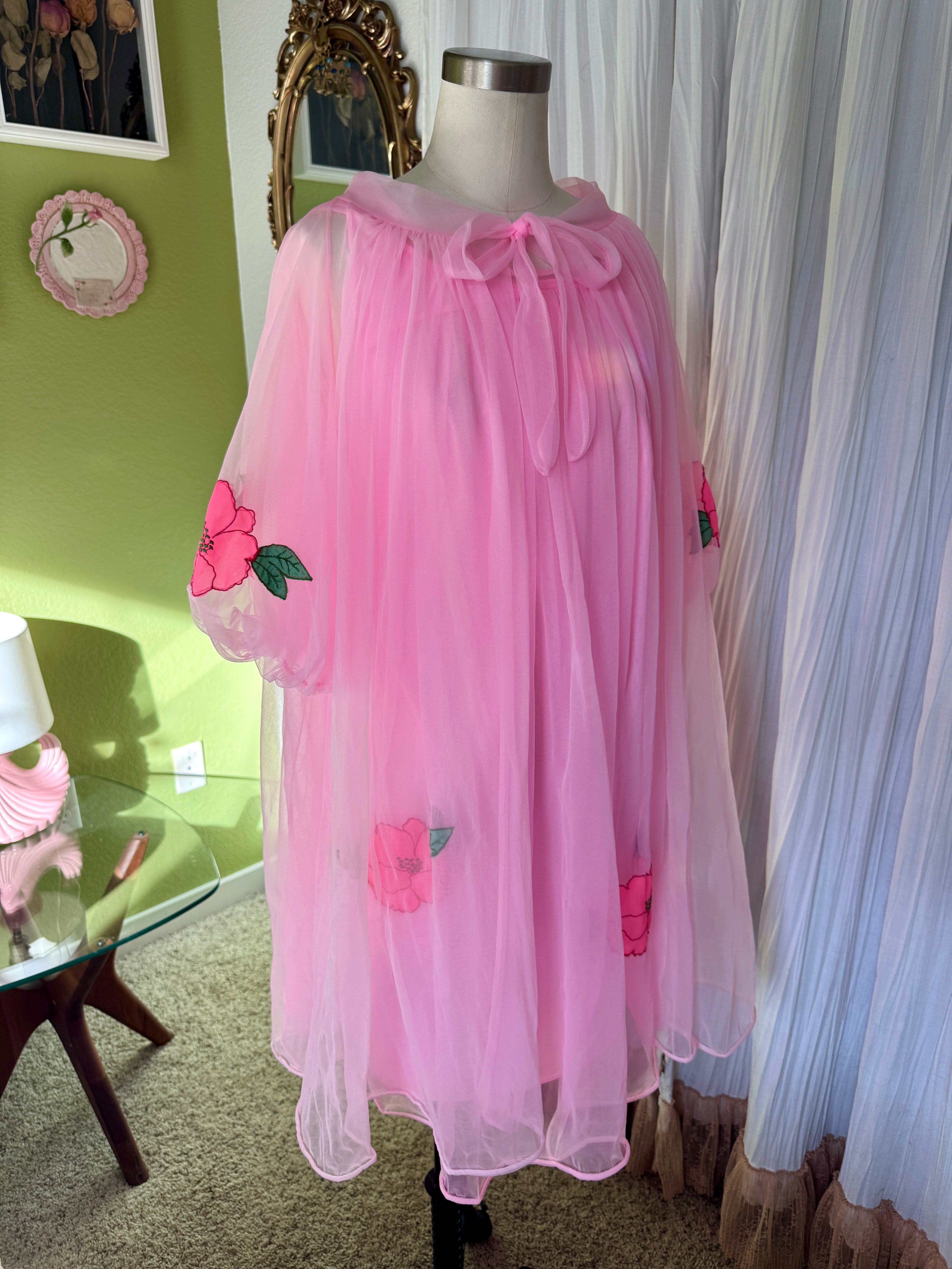 60s Pink Dayglo Nylon Hibiscus Flower Neglige & Peignoir Set