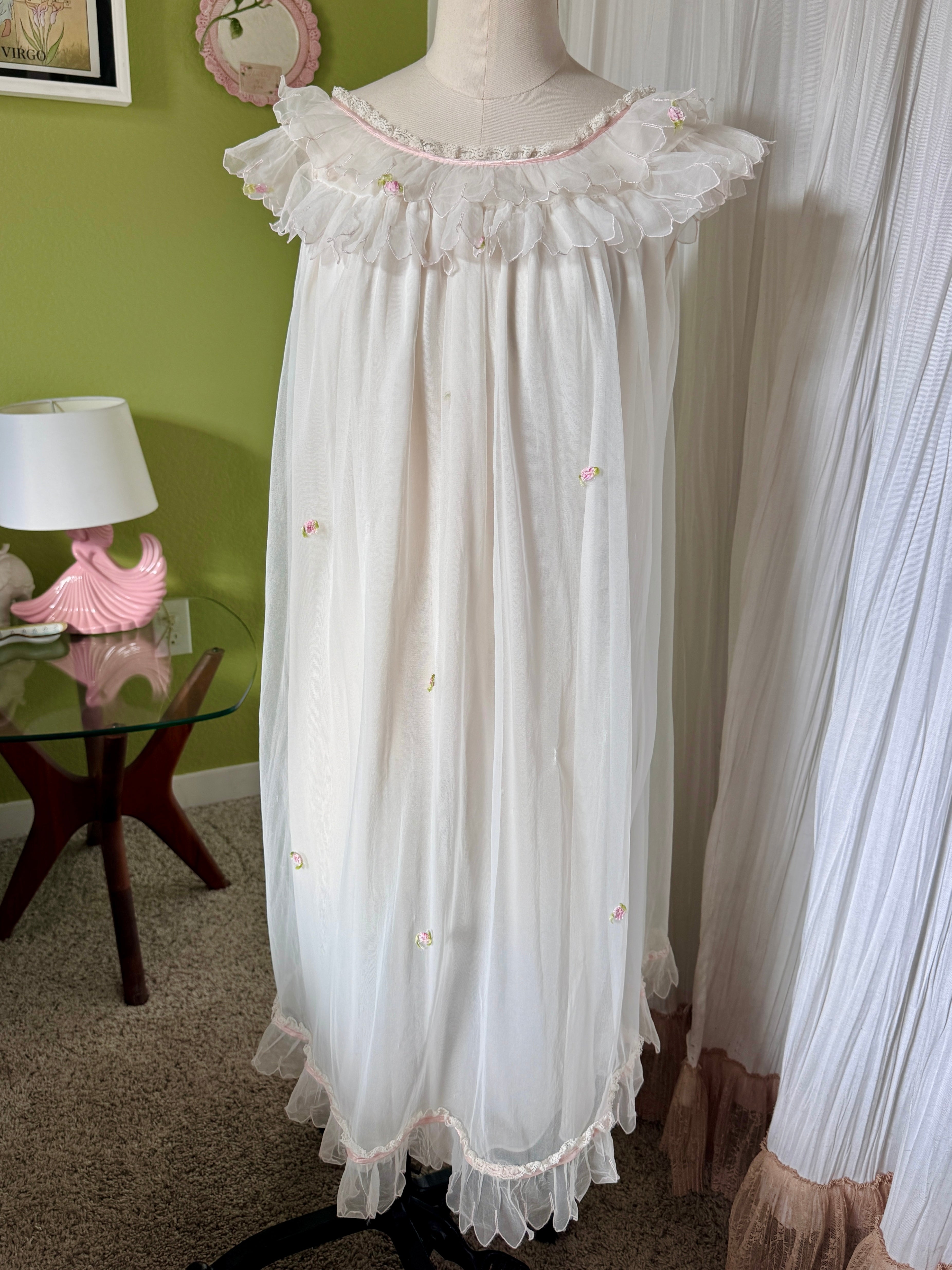 60s White Dreamy Rosette & Lace Babydoll Slip Dress