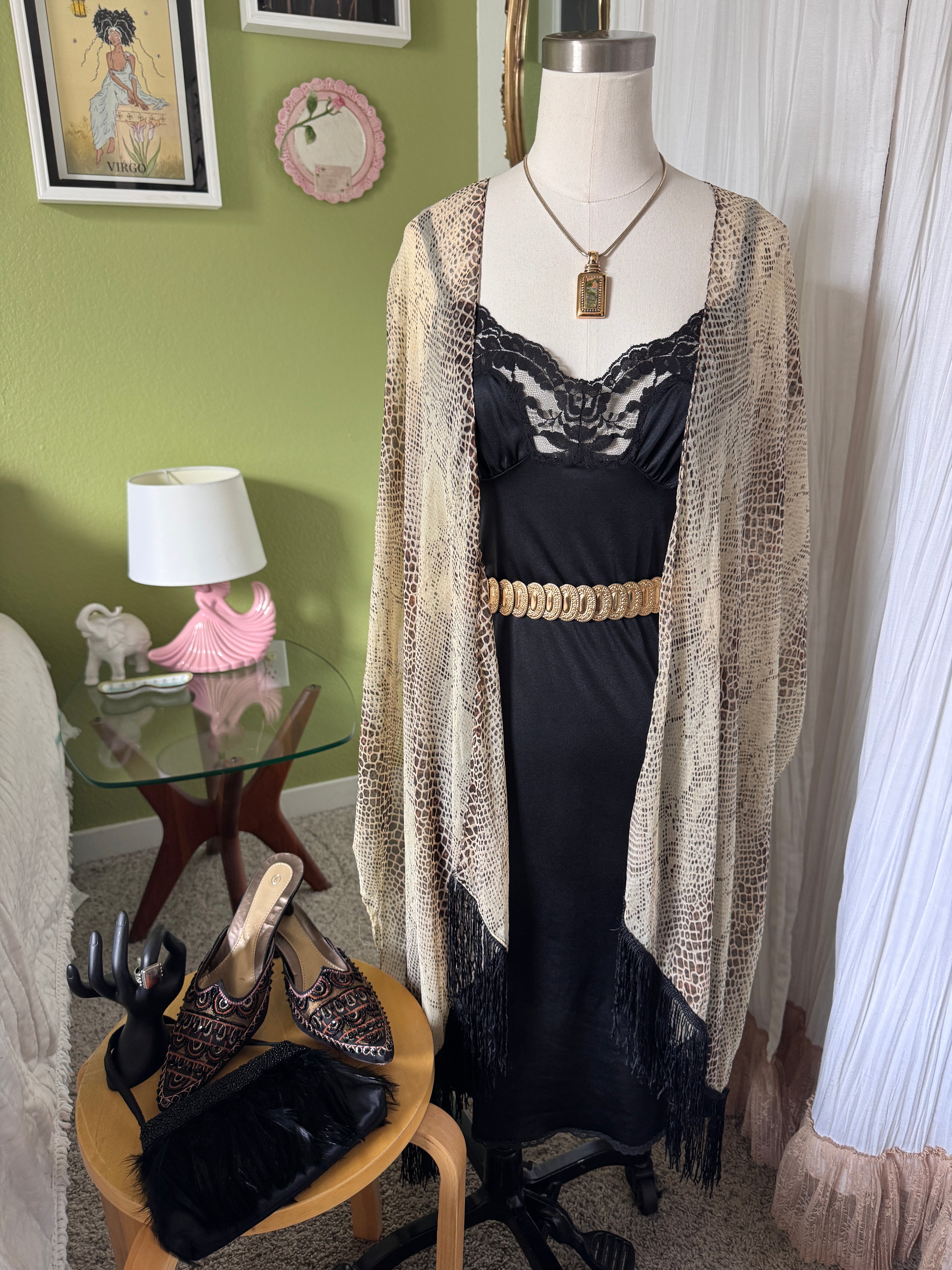 80s Gold Chain & Set Stone Pendant Necklace