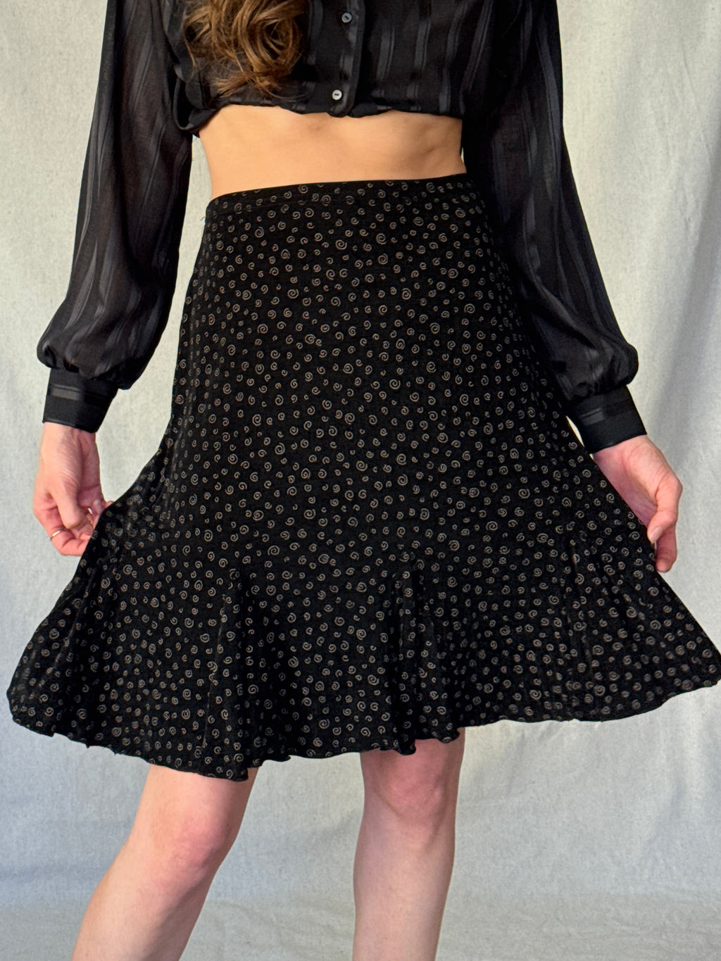 90s Black Swirl Print Midi Skirt