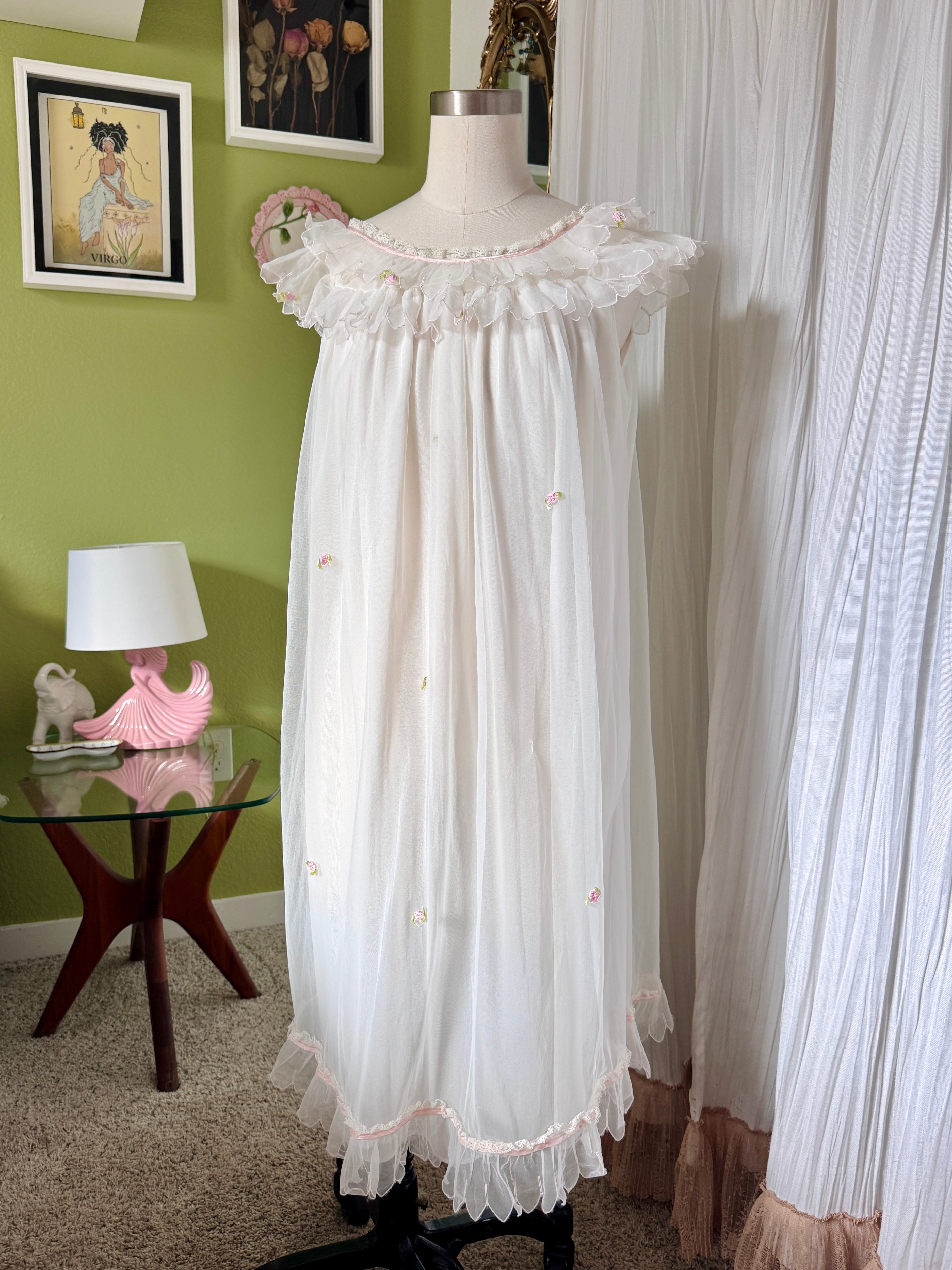 60s White Dreamy Rosette & Lace Babydoll Slip Dress